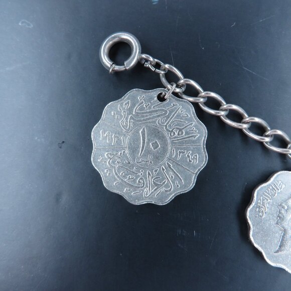 1937 Iraq 10 Fils Coin Charm Bracelet - Picture 5 of 12